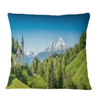 Designart zeleni pogled na planinu na Bavarske Alpe - pejzažni štampani jastuk za bacanje - 16x16