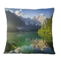 Designart Green Mountain Lake u Alpama - pejzažni štampani jastuk za bacanje - 16x16